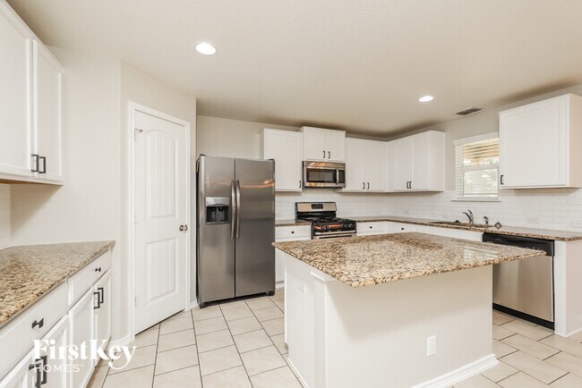 Building Photo - 10254 Metz Vly
