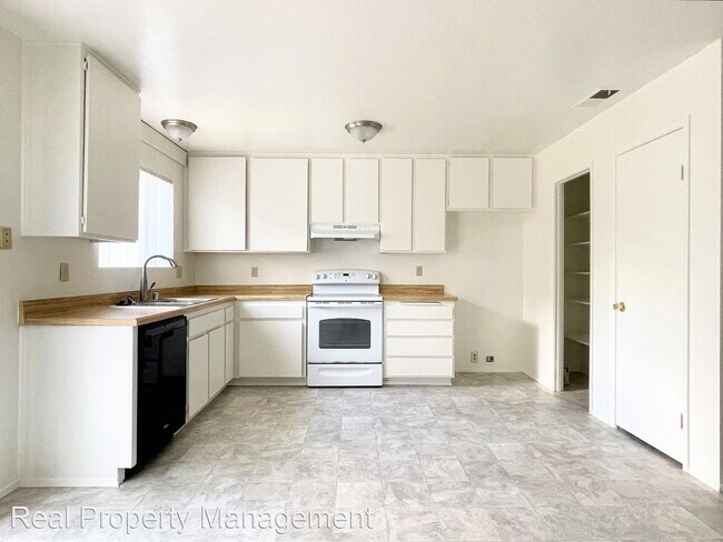Foto del edificio - 4 br, 2 bath House - 1818 Amie Court