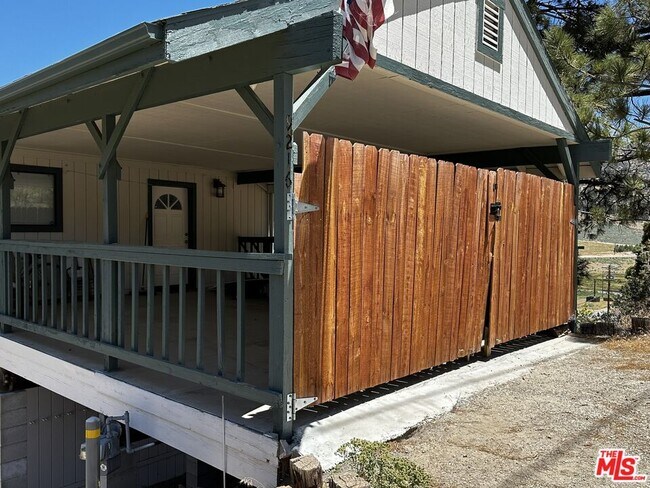 Building Photo - 9216 Whispering Pines Rd