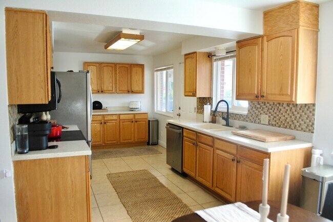 Foto del edificio - 2751 S Reed St