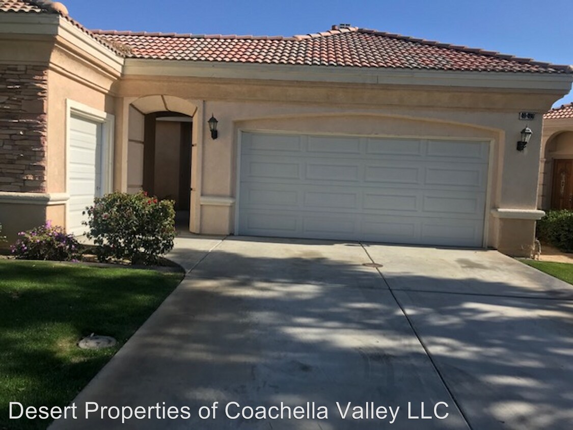 Foto principal - 3 br, 3 bath House - 49490 WAYNE STREET