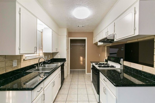 Foto del edificio - 21138 Southern Colony Ct