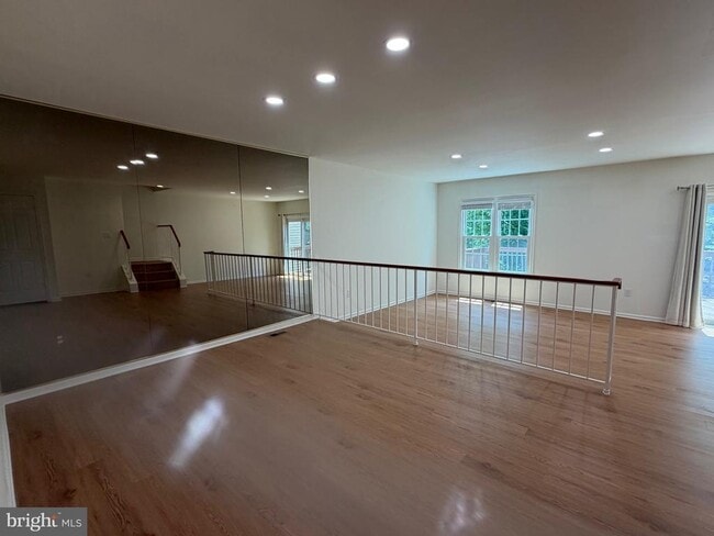 Foto del edificio - 10113 Galsworthy Pl