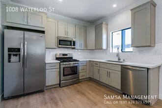 Building Photo - 1008 Waterloo St