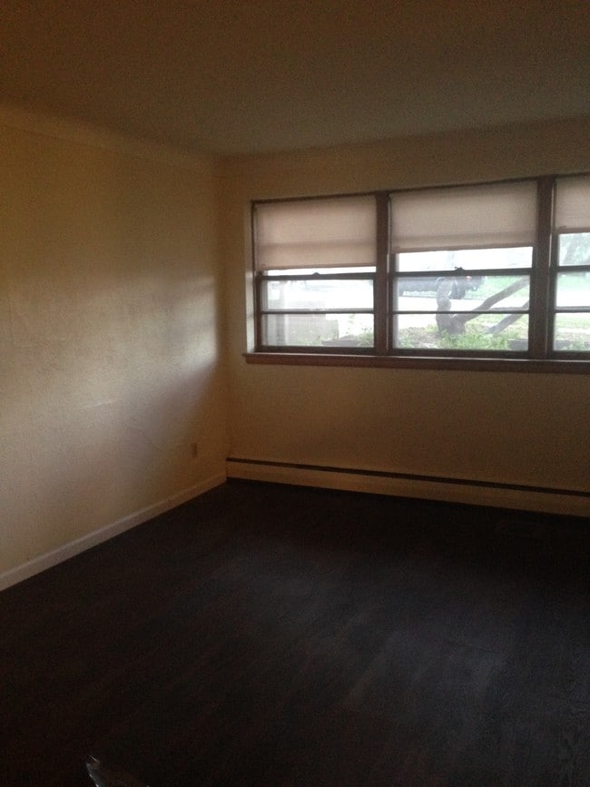 Building Photo - Stryker Apartments
