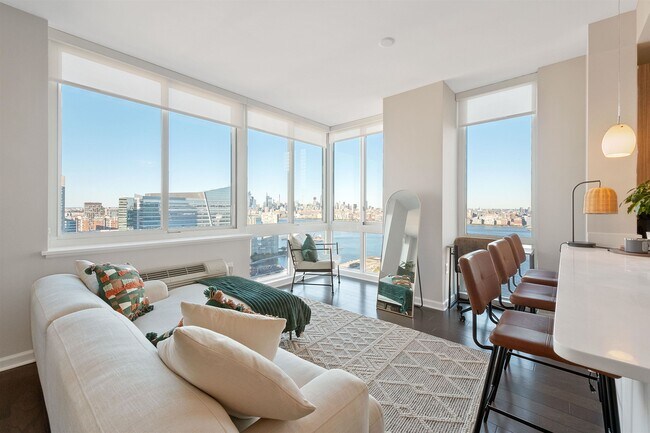 Foto del edificio - 401 Washington Blvd