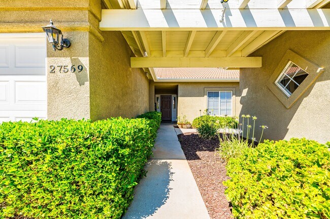 Building Photo - 27569 Ethan Allen Way