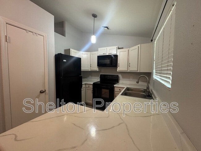 Foto del edificio - 12537 N 83rd Dr