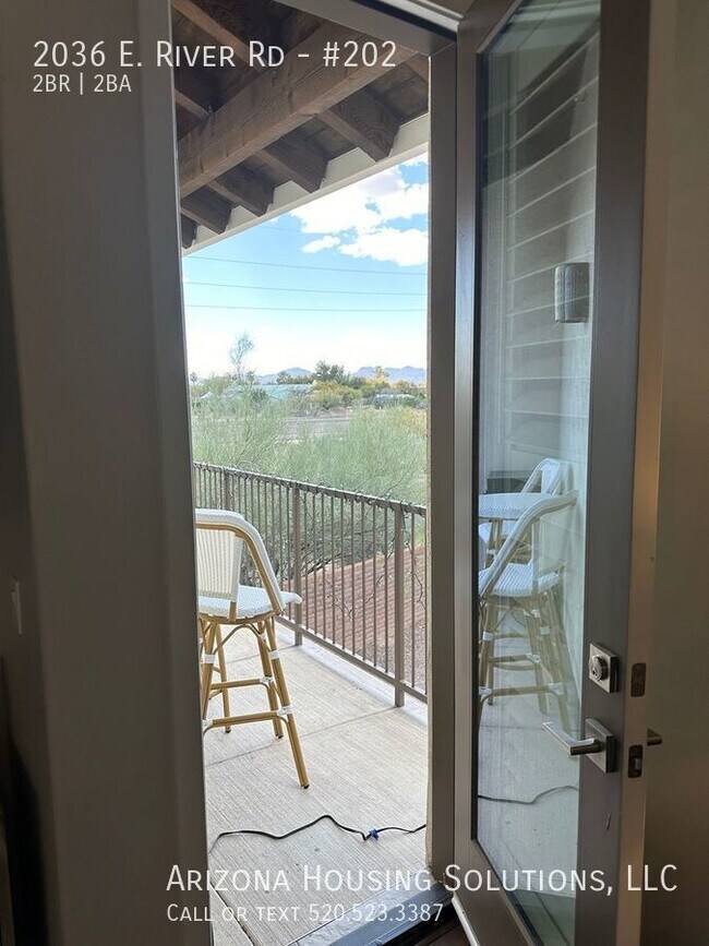 Building Photo - 2nd floor, off Riverwalk in Popular Placit...
