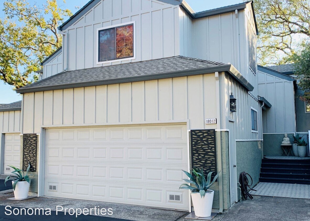 Foto principal - 3 br, 3.5 bath House - 18012 Stanford Court