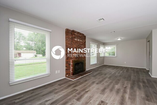 Foto del edificio - 3 Bedroom Pet-Friendly Home in St. Louis, ...