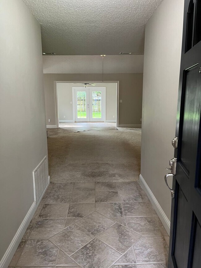 Foto del edificio - Beach Access 5BR 3Bath Home in Mary Esther