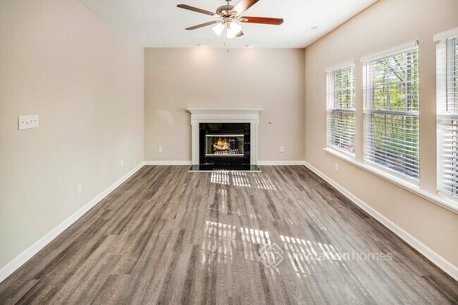 Foto del edificio - 15501 Chowning Tavern Ln