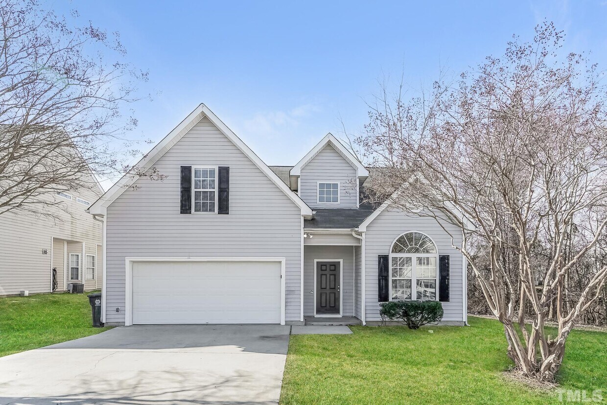 Foto principal - 1029 Southgate Dr