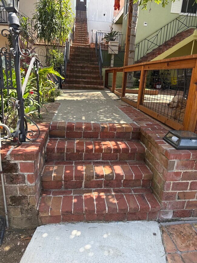 Foto del edificio - 204 Orange St