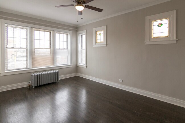 Building Photo - 3126 W Eddy St
