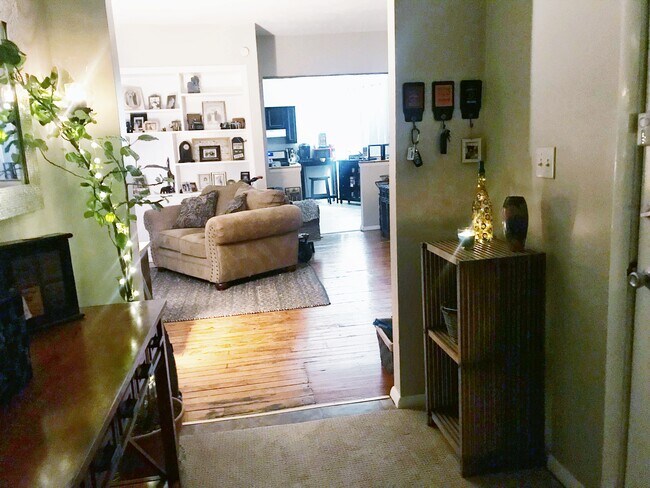 Foto del edificio - 146 Adams St