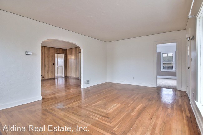 Foto del edificio - 10598 Mcdougall St