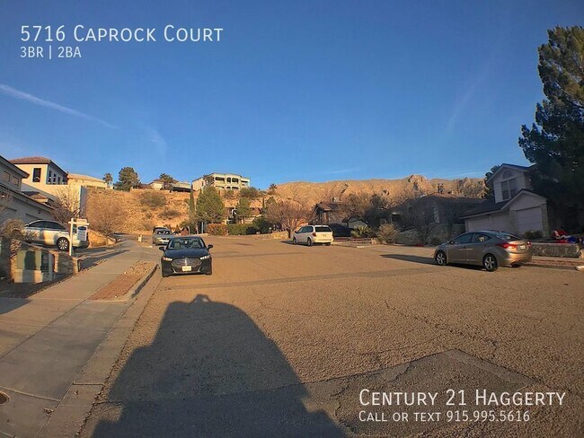 Foto del edificio - 5716 Caprock Ct