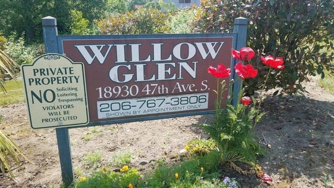Building Photo - Willow Glen Apartments - 2 bedrooms