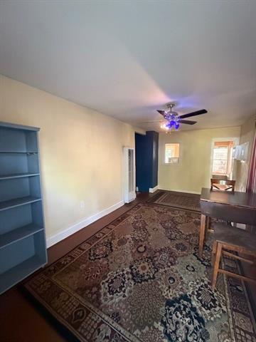Building Photo - 891 Davis Dr