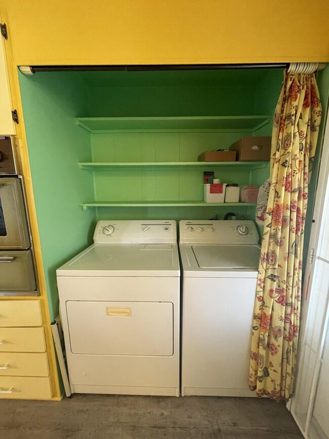 Foto del edificio - 18131 Langlois Rd