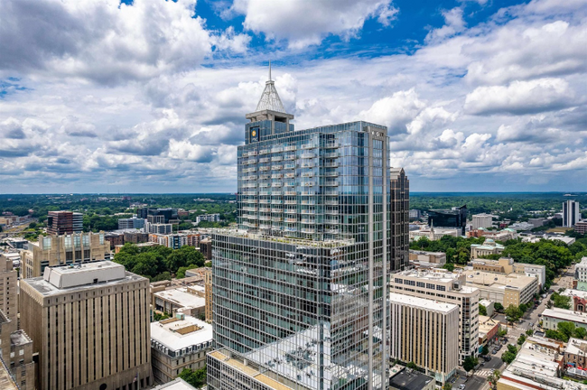 Foto del edificio - 301 Fayetteville St