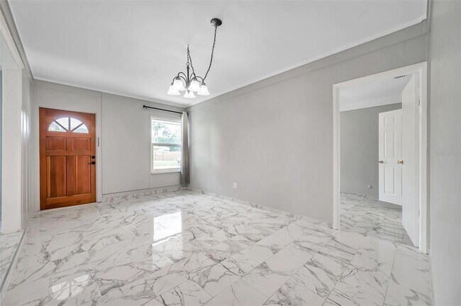 Foto del edificio - 3230 51st St N