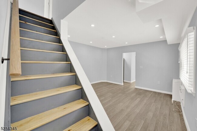 Foto del edificio - 67 Valley St