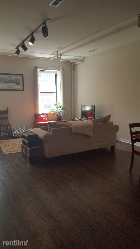 Foto del edificio - 216 S 16th St