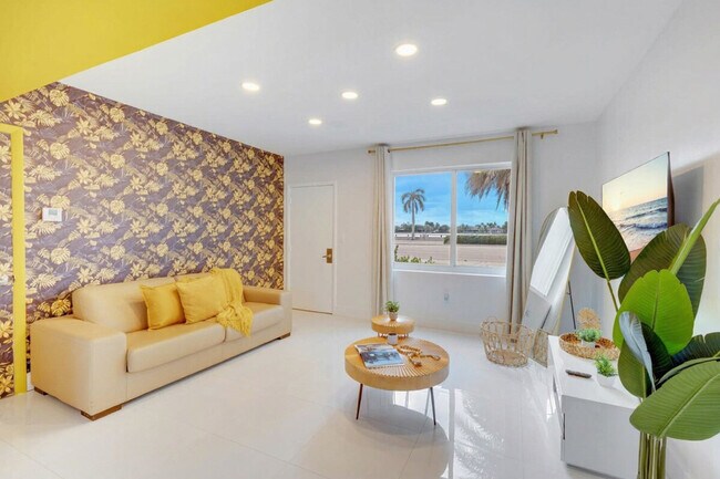 Foto del edificio - 809 S Ocean Dr