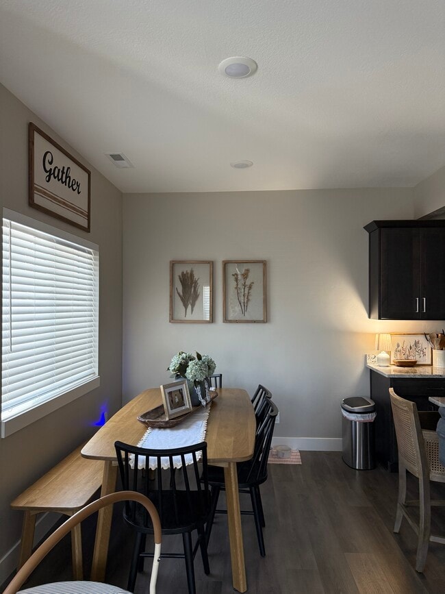 Foto del edificio - 55 W 440 N