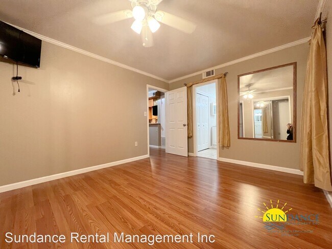 Building Photo - 1 br, 1 bath House - 225 Wright Parkway #4