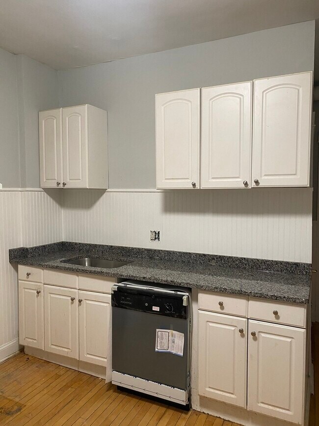 Foto del edificio - 3919 N Southport Ave
