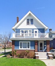 Building Photo - 112 Warren Ave