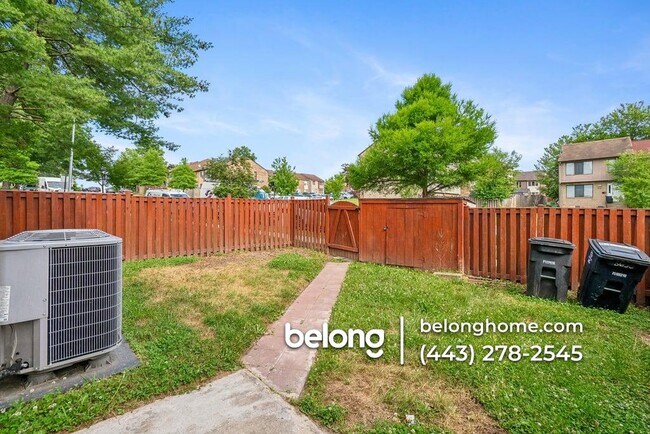 Building Photo - 8650 Brae Brooke Dr