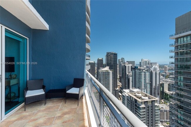 Foto del edificio - 60 SW 13th St