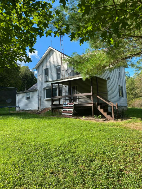 Foto principal - 9185 Hidden Springs Rd