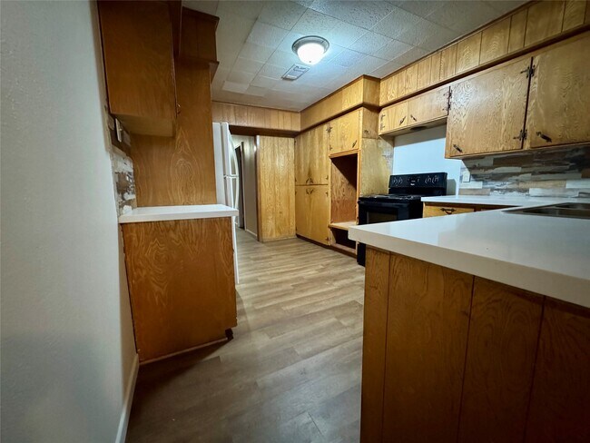 Foto del edificio - 4039 Erby St