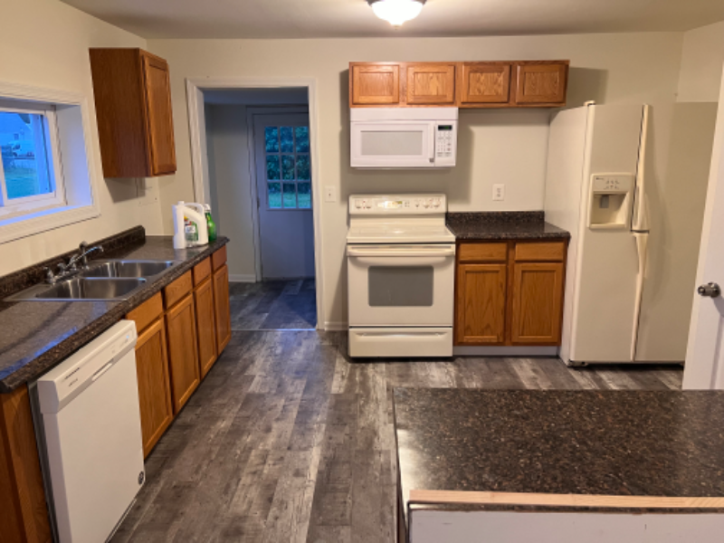 Foto principal - 2509 S Snyder Ave