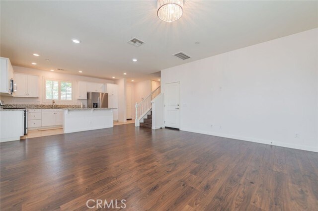 Foto del edificio - 21066 Blossom Way
