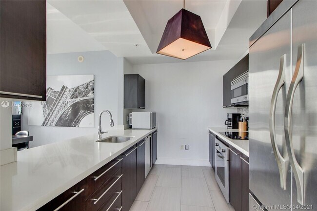 Foto del edificio - 90 SW 3rd St