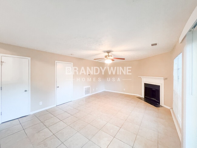 Foto del edificio - 10830 Mortons Crossing