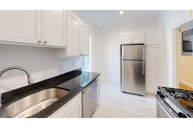 Building Photo - 77 Kilsyth Rd