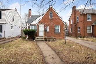 Building Photo - 10801 Haverhill St