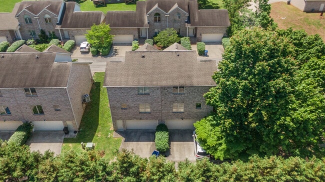 Building Photo - 264 Jolin Dr