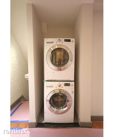 Fotografía del edificio - 159 W 10th St