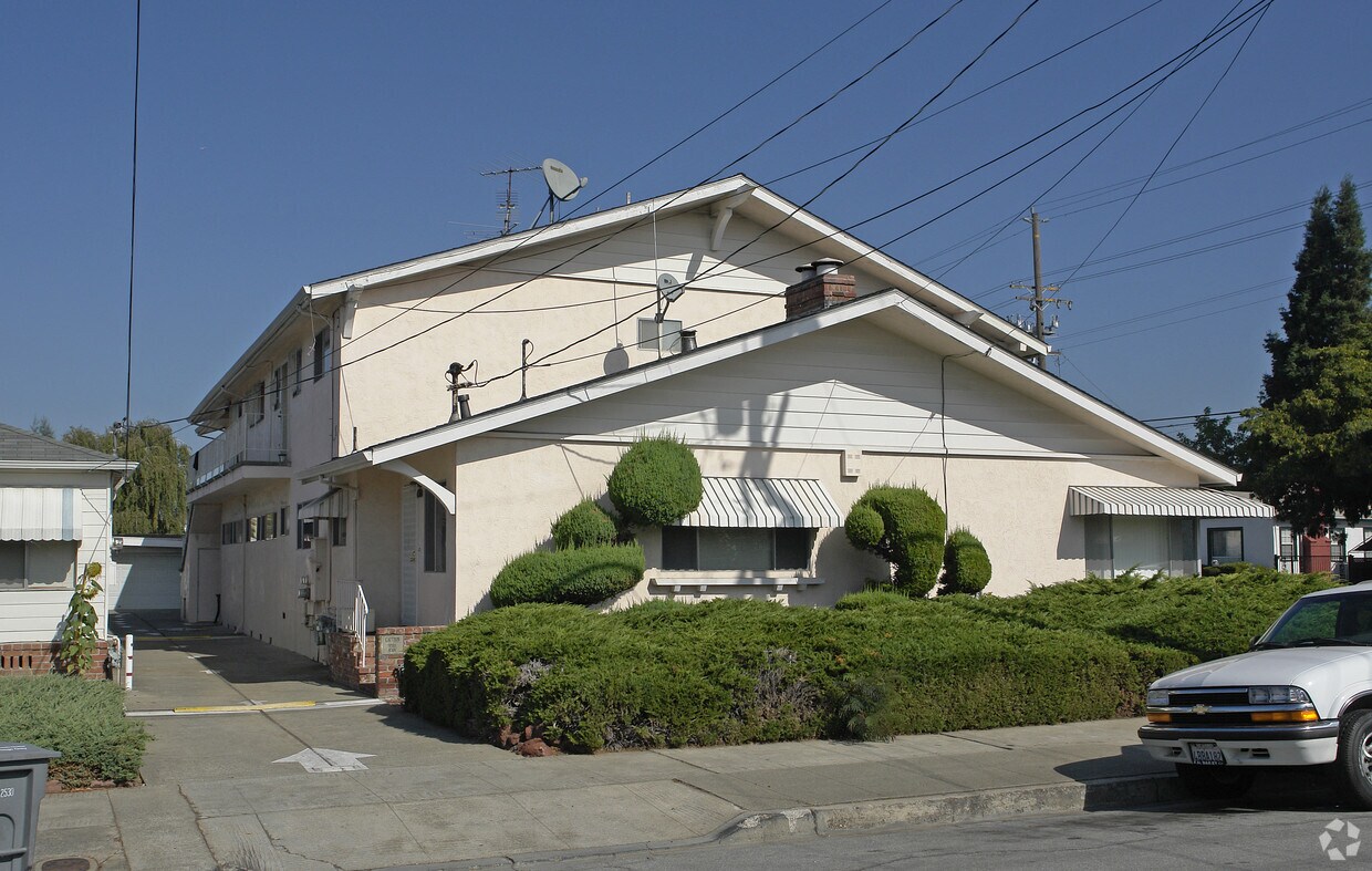 Building Photo - 1991 Bancroft Ave