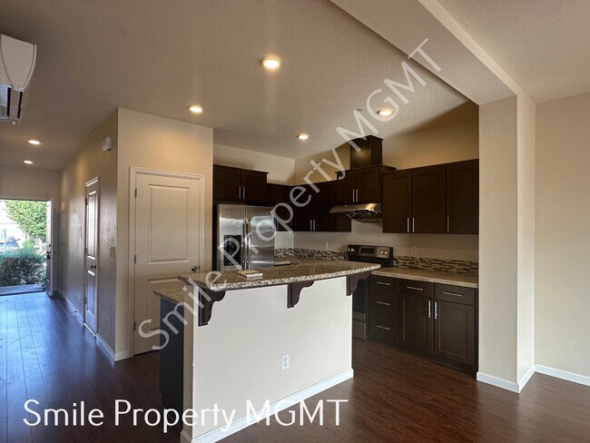Foto del edificio - 12980 SE 155th Ave