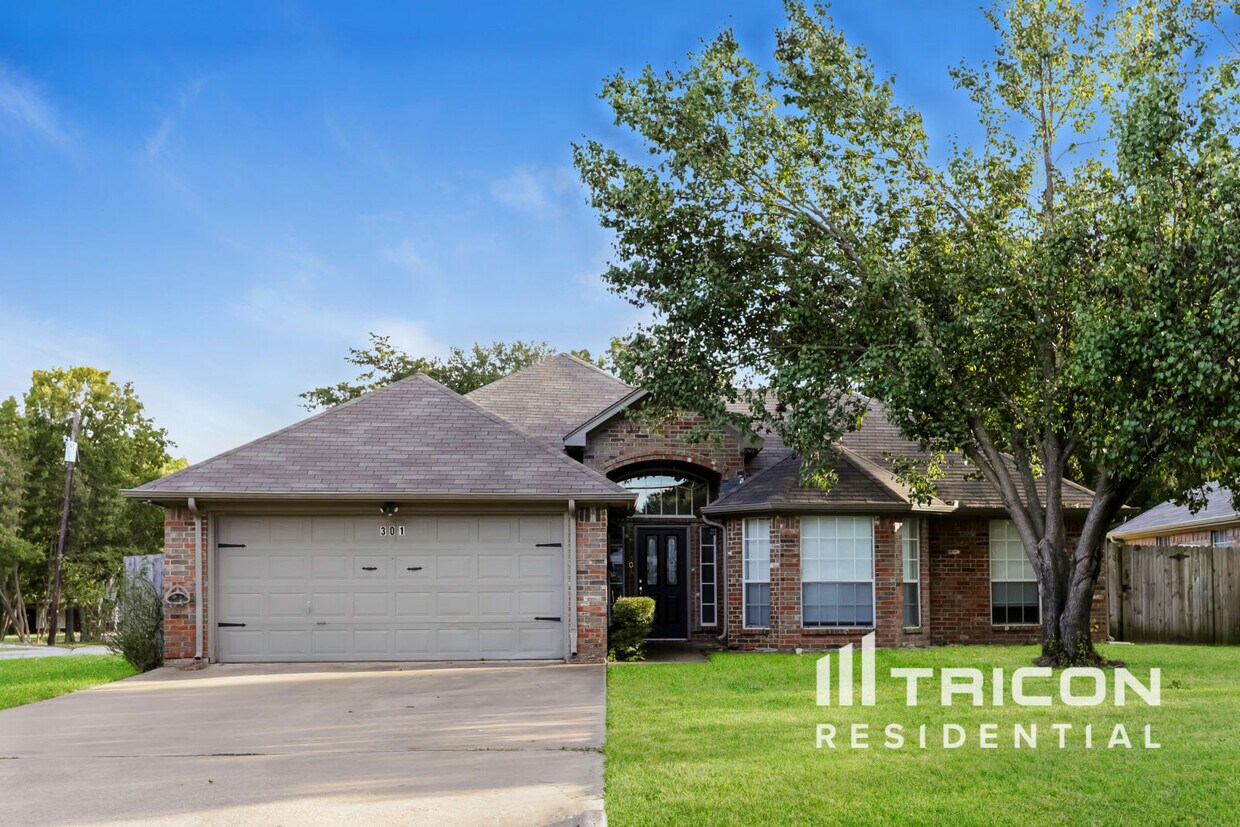 Foto principal - 301 Heath St